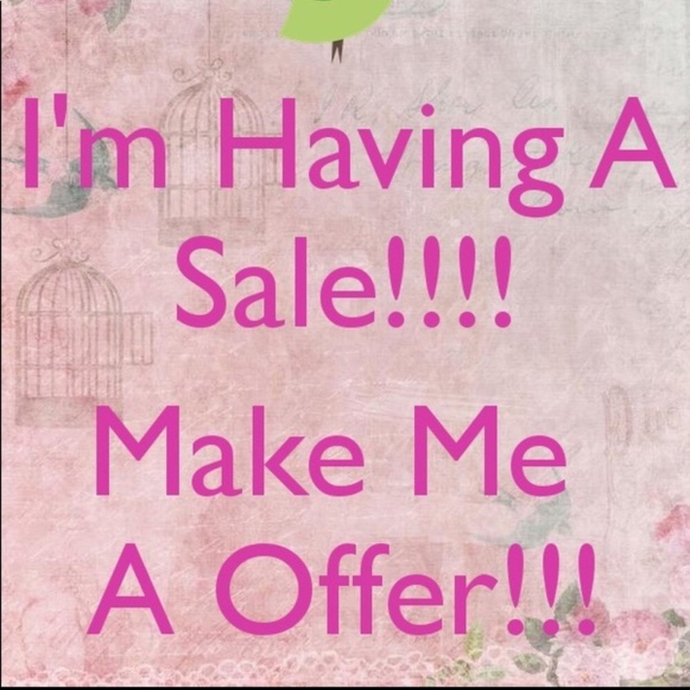Huge sale!!! Make me an offer